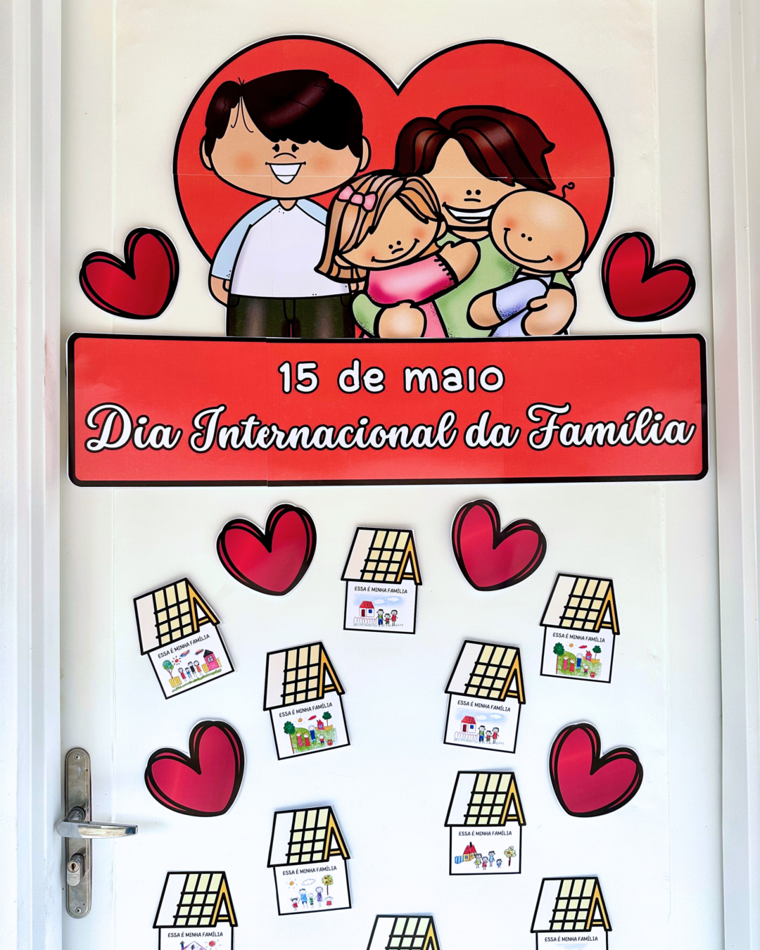 Arquivo para decoração de porta Dia Internacional da Família. - Image 5