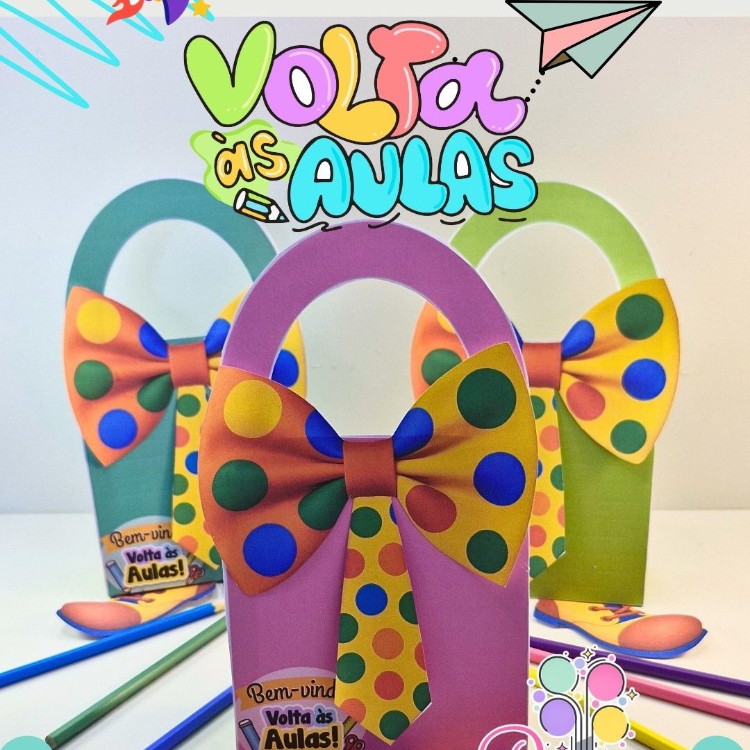 Volta as Aulas Palhacinhos Pés e Gravata